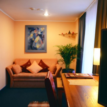 Room No.2 (Junior suite)